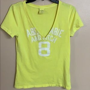 A&F tee